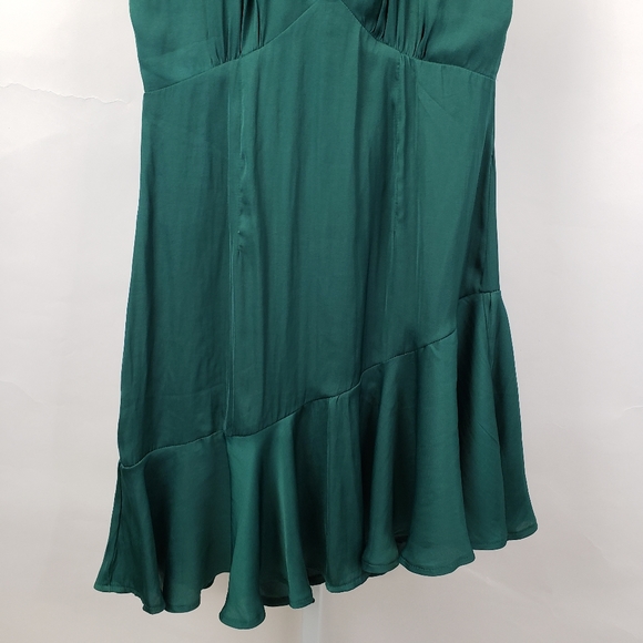 Hello Molly Looking Cute Satin mini dress size 6 - Picture 4 of 12